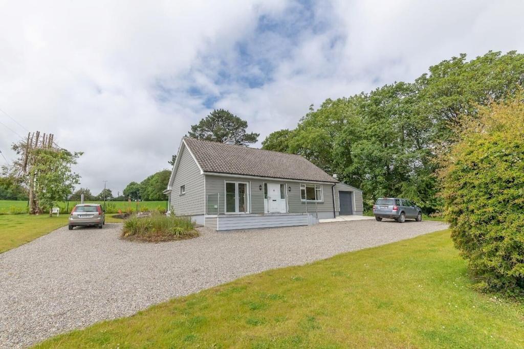 2 Bed Waterfront Property - Close To Courtmacsherry Корк Экстерьер фото