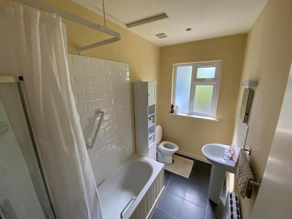2 Bed Waterfront Property - Close To Courtmacsherry Корк Экстерьер фото